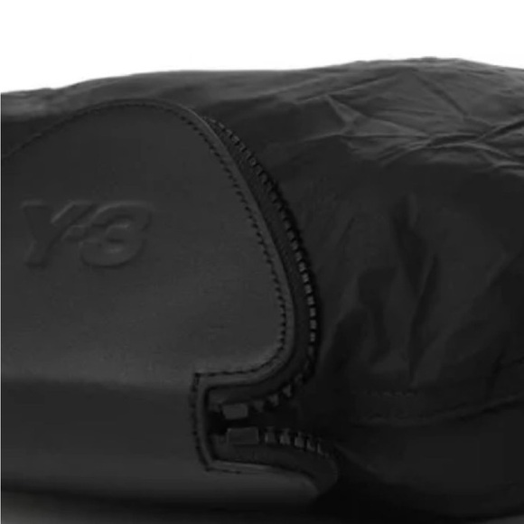 Y-3 Black Nylon Tote - Picture 5 of 10